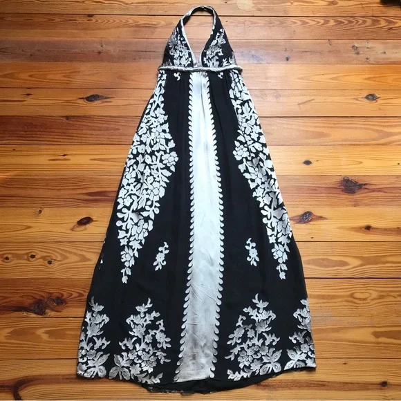 Kay Unger | Dresses | Kay Unger New York Black And Gold Tan Silk Halter Dress Euc 2 | Poshmark Kay Unger | Dresses | Kay Unger New York Black And Gold Tan Silk Halter Dress Euc 2 | Poshmark